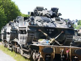 Warrior WR510 - Transportation by rail